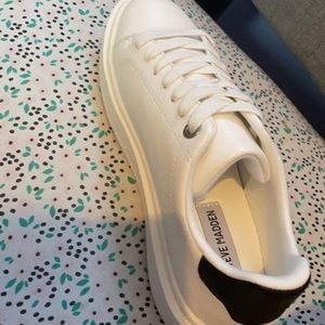Steve Madden sneakers
